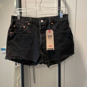 BNWT Levi’s 501 Denim Shorts Size 28 Black